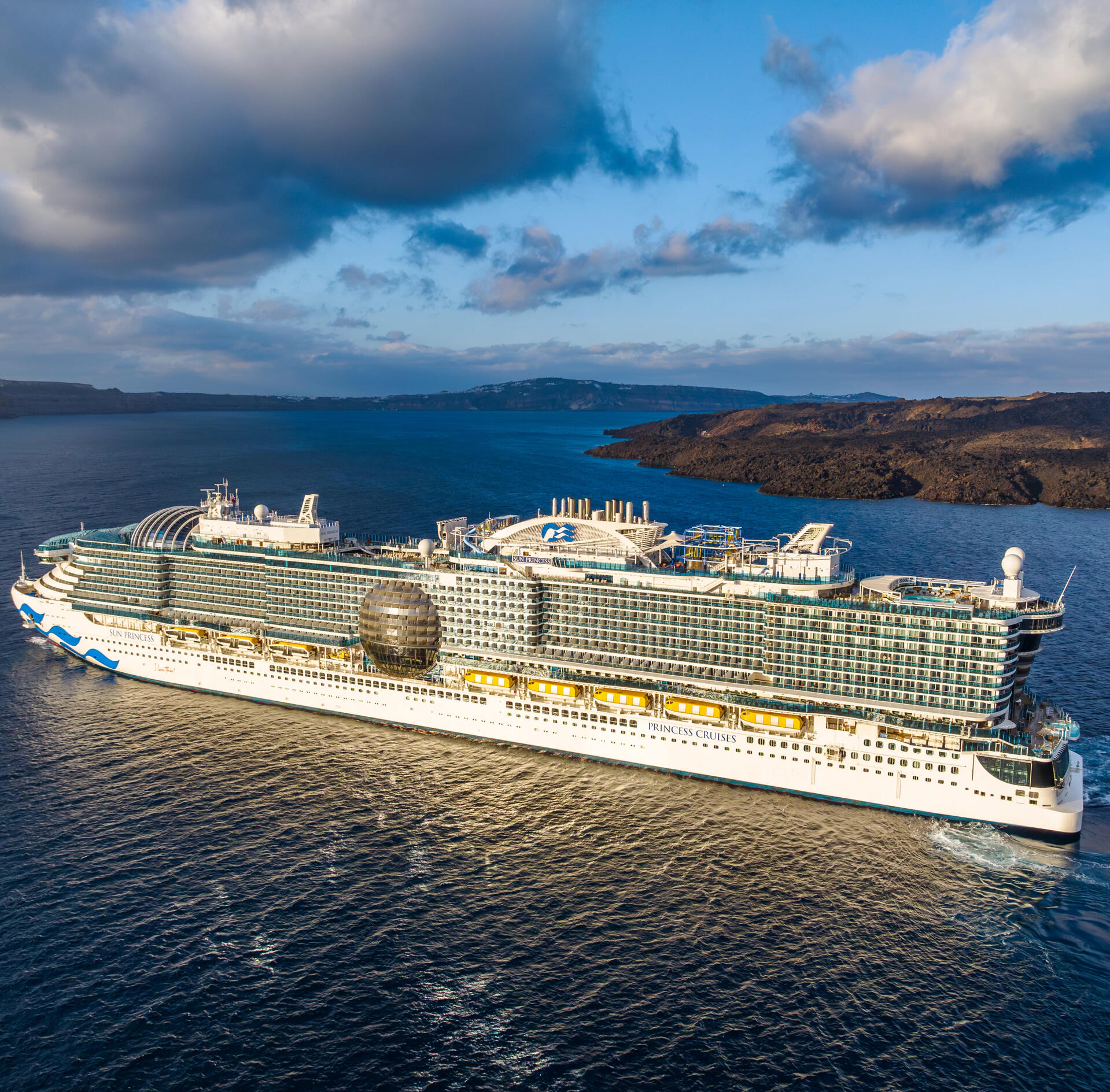 Royal Caribbean and Princess Cruise Ship vacation planner for families in Buena Park, Fullerton, Yorba Linda and Orange County